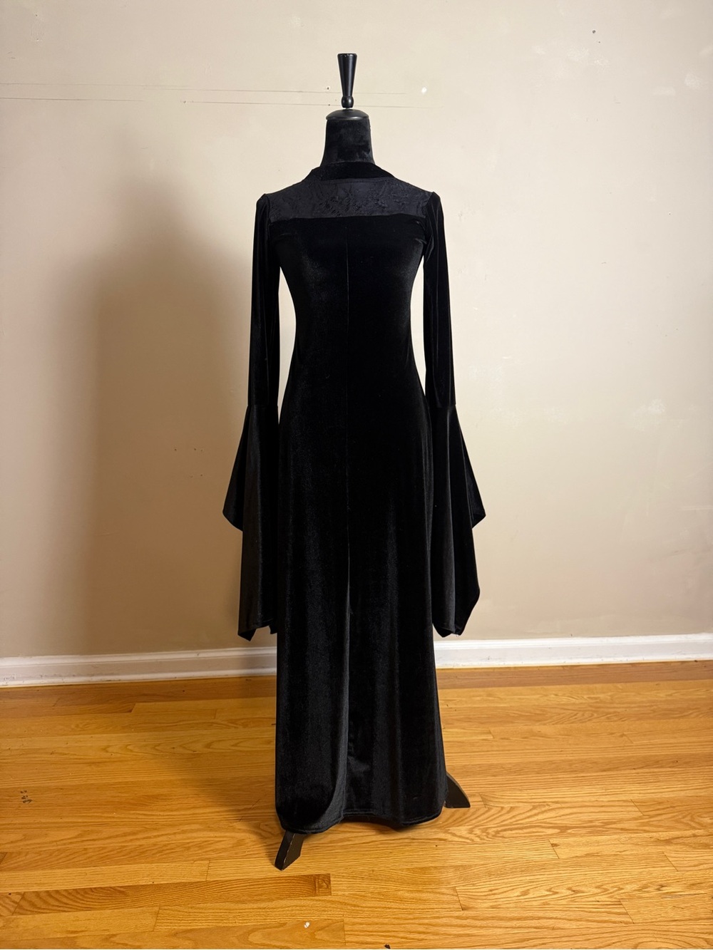 Black Velvet Long-Sleeve Maxi Dress with Dramatic Draped Sleeves